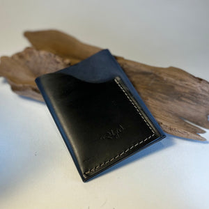 Front pocket wallet